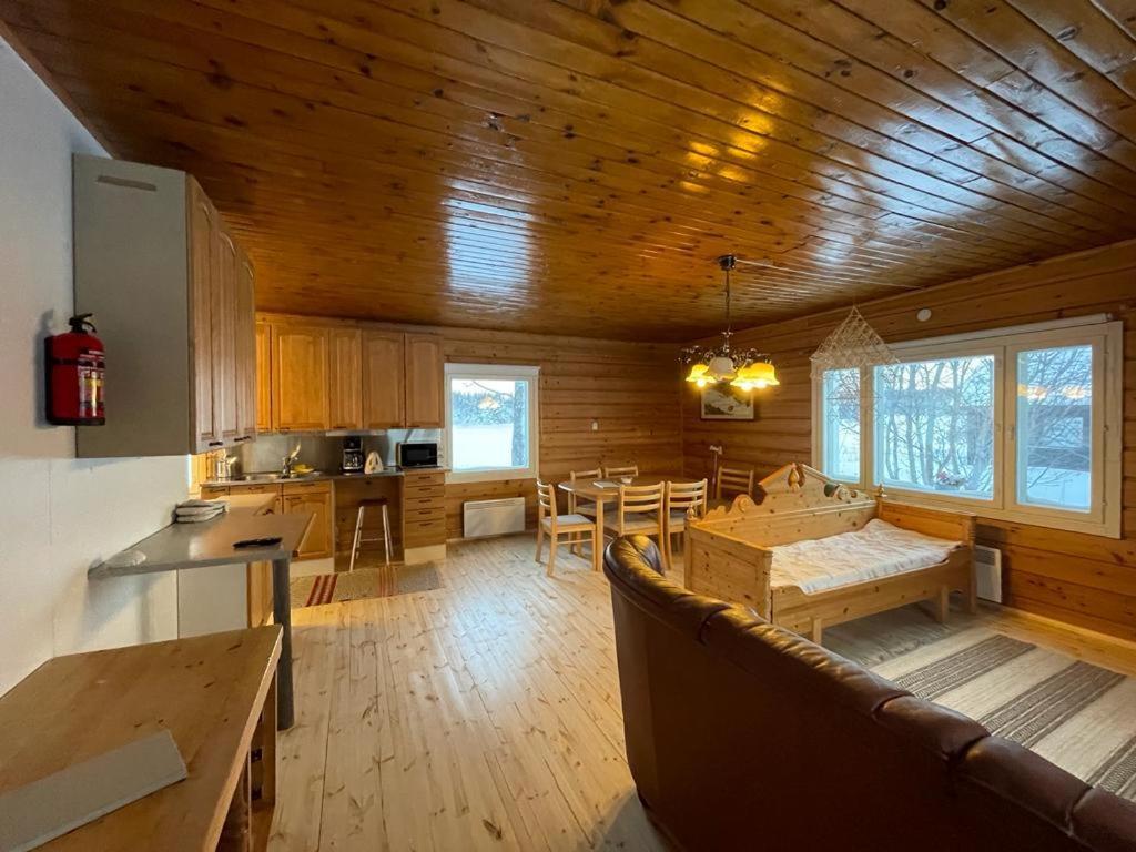Wild Stay - Ounasrannan Majat, Tepasto ภายนอก รูปภาพ